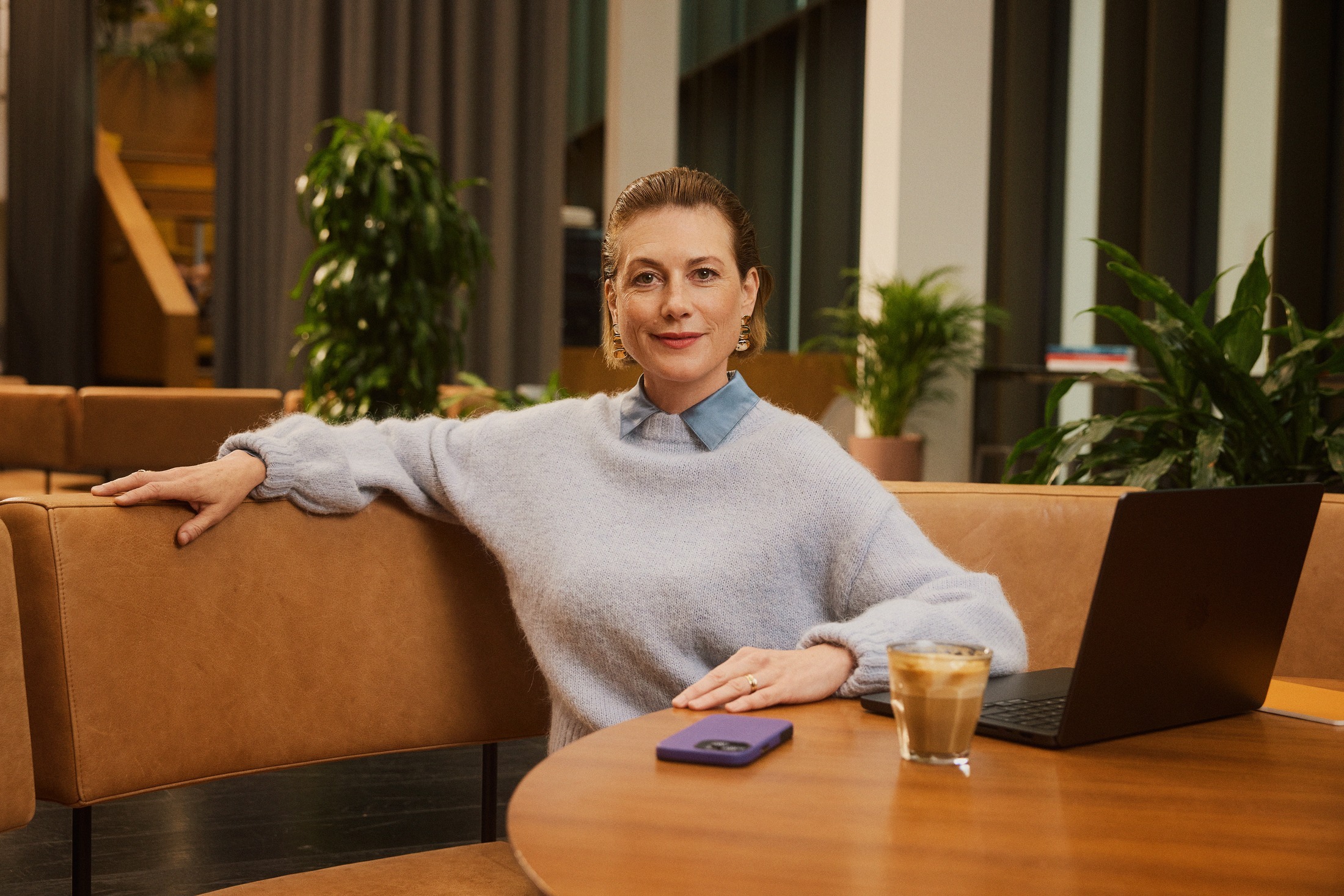 businesswoman_portrait